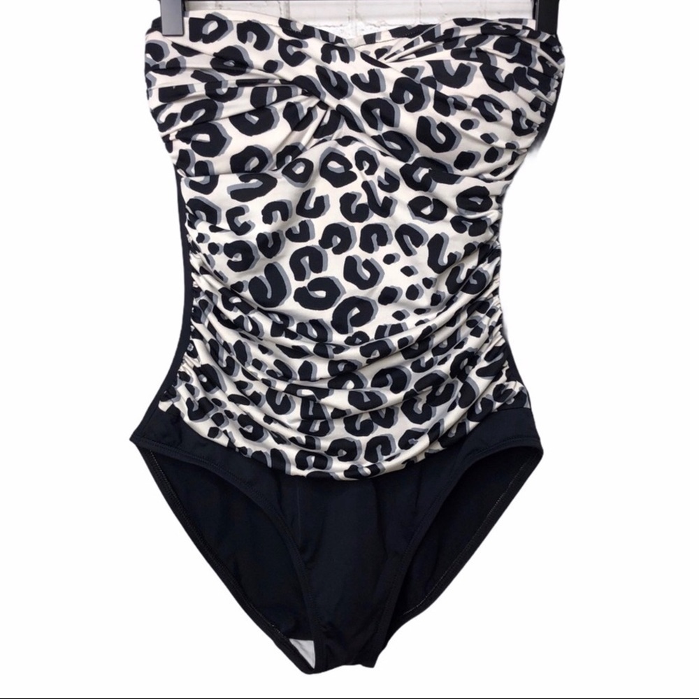 La Blanca Cheetah Print Bandeau One Piece Swimsuit Size 8 Beach Wear Swimwear